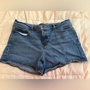 Banana Republic mid rise jean shorts